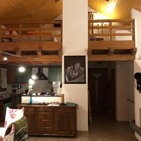 Gemuetliche Mit Garten 比亚斯卡